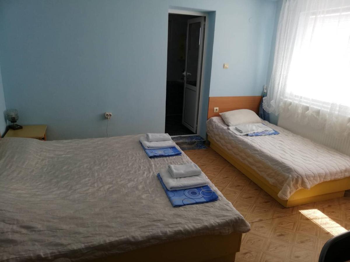 Guest House Dimi เบียลา ภายนอก รูปภาพ